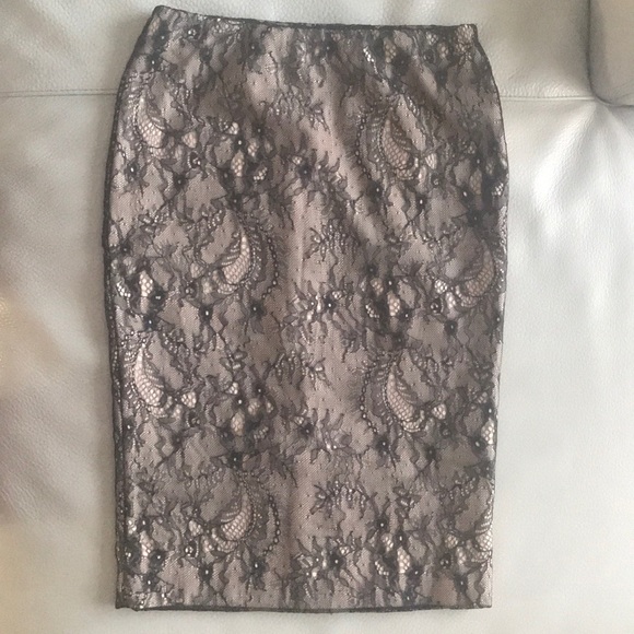 BEDO lace top and skirt - Picture 6 of 14